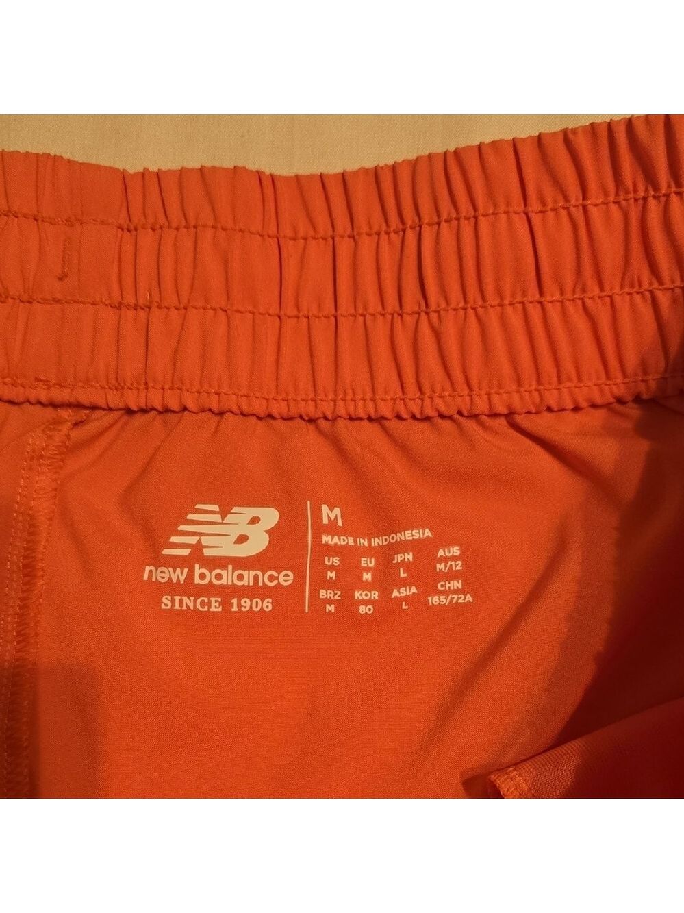 New Balance Women's Vibrant Coral Orange Athletic Shorts Unlined Medium - Picture 4 of 6
